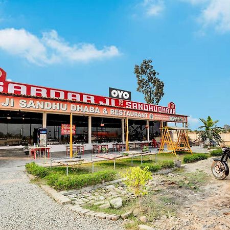 Hotel O Sardarji Hotel And Restaurant Bāzpur Buitenkant foto