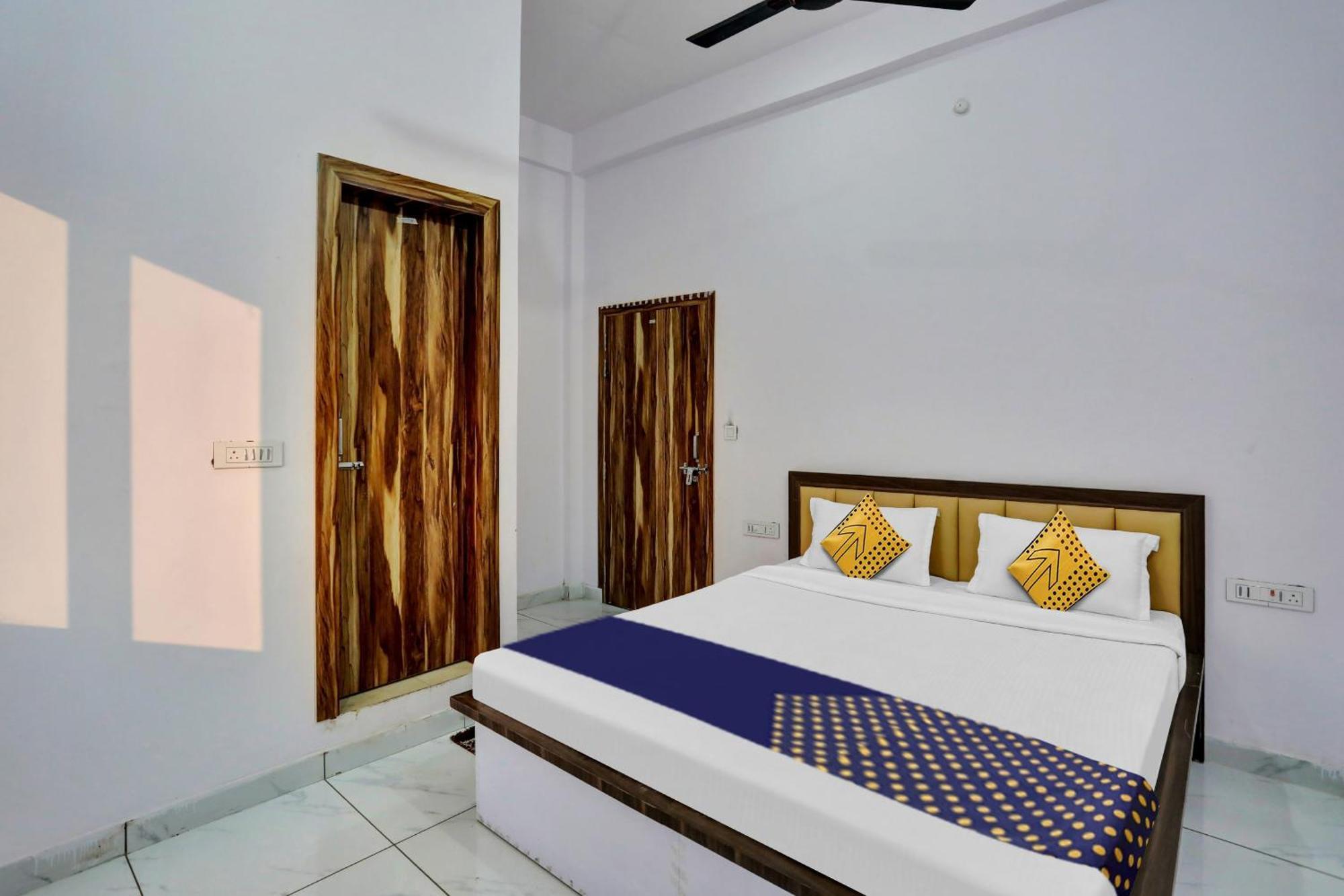 Hotel O Sardarji Hotel And Restaurant Bāzpur Buitenkant foto