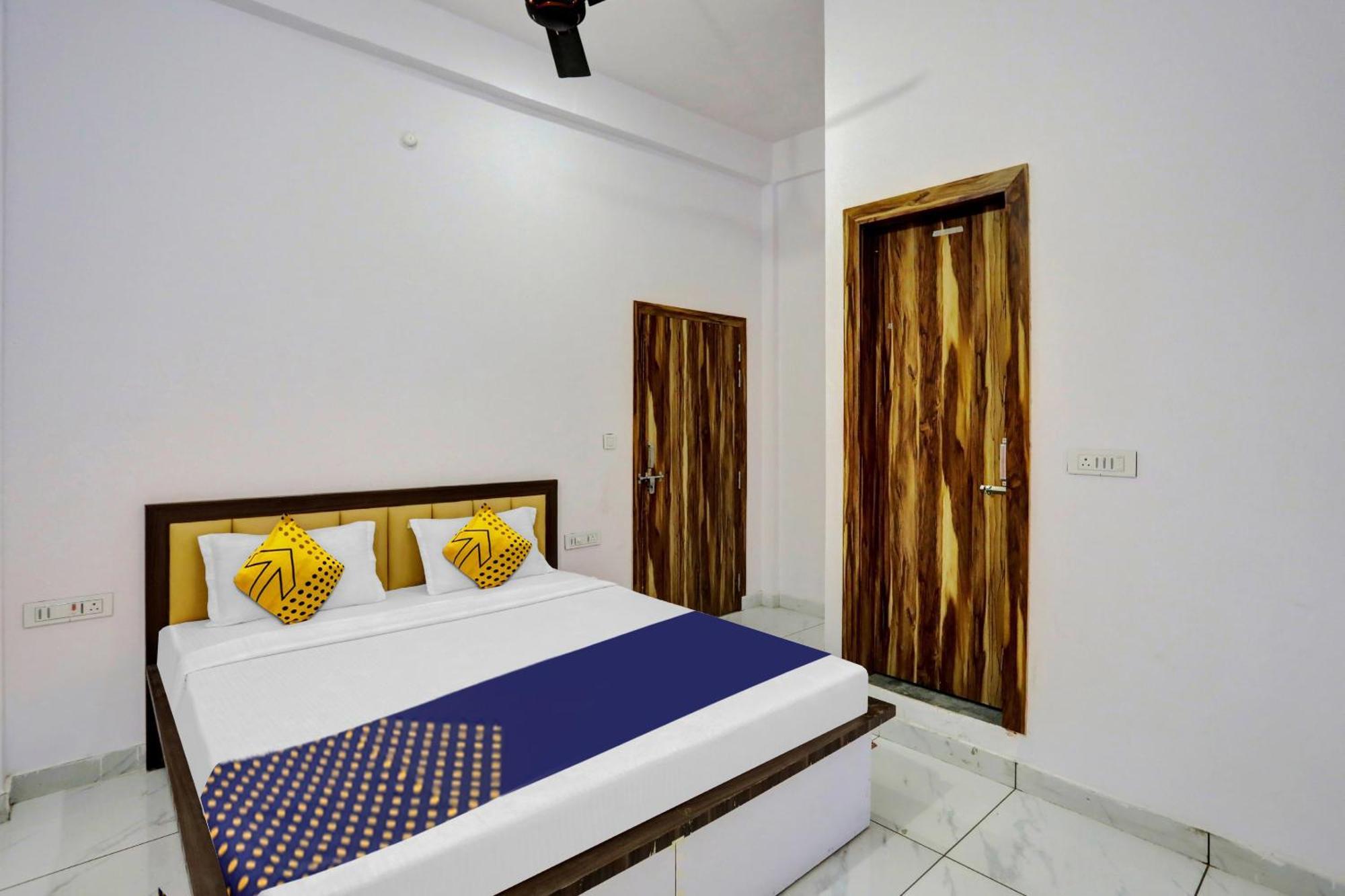 Hotel O Sardarji Hotel And Restaurant Bāzpur Buitenkant foto
