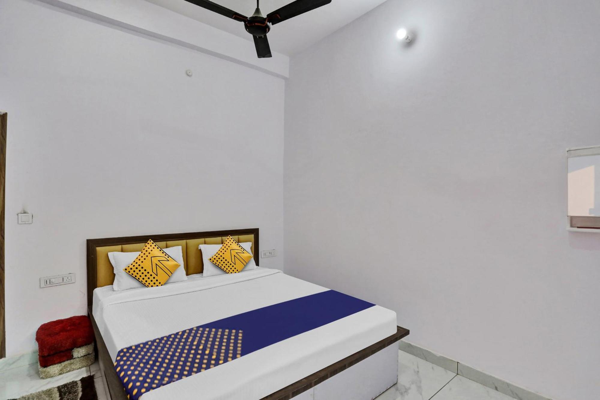 Hotel O Sardarji Hotel And Restaurant Bāzpur Buitenkant foto