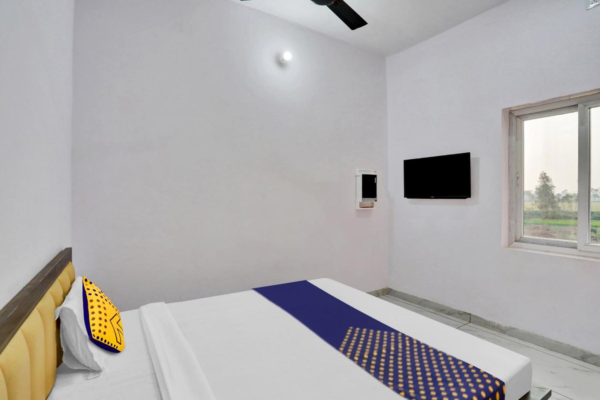Hotel O Sardarji Hotel And Restaurant Bāzpur Buitenkant foto