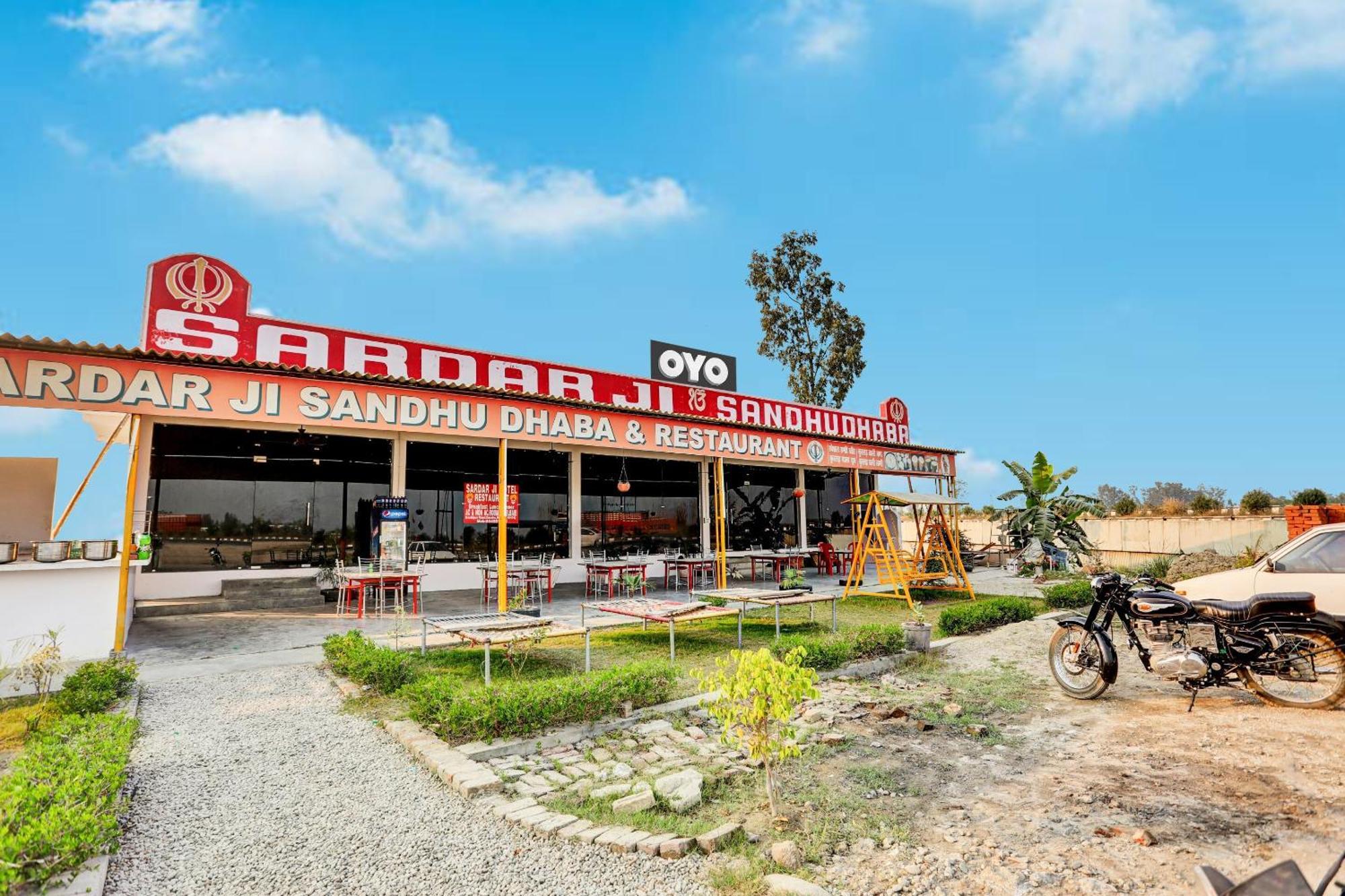 Hotel O Sardarji Hotel And Restaurant Bāzpur Buitenkant foto